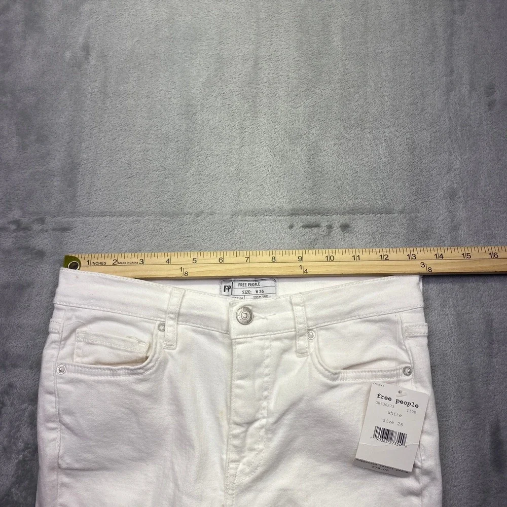 Free People White Distressed Skinny Jeans High Rise Blown Out Knee‎ Sz 26 NWT